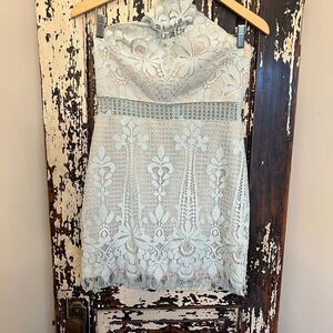 Women’s The Room light Blue Lace Halter tie Dress. Size M.